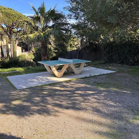 3 ,vue Golfe De Saint-tropez, A Pied, Piscine Tatil Evi